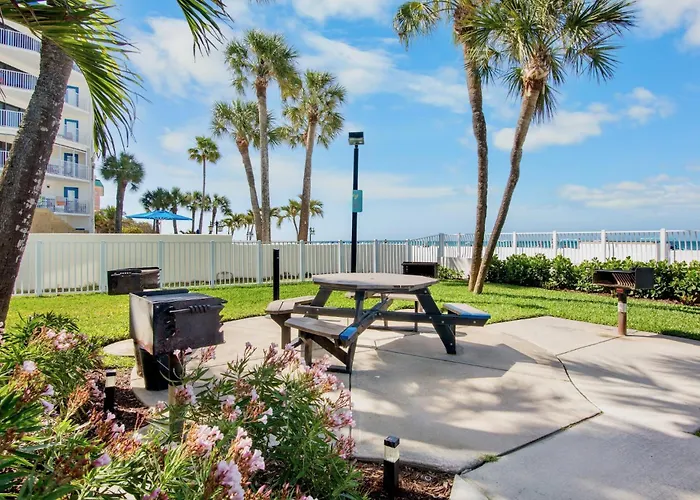 Dollar 305 Apartment